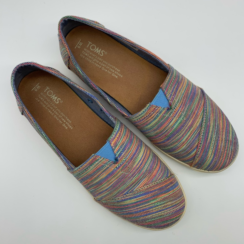 TOMS multicolored shoes very GUC size W8,